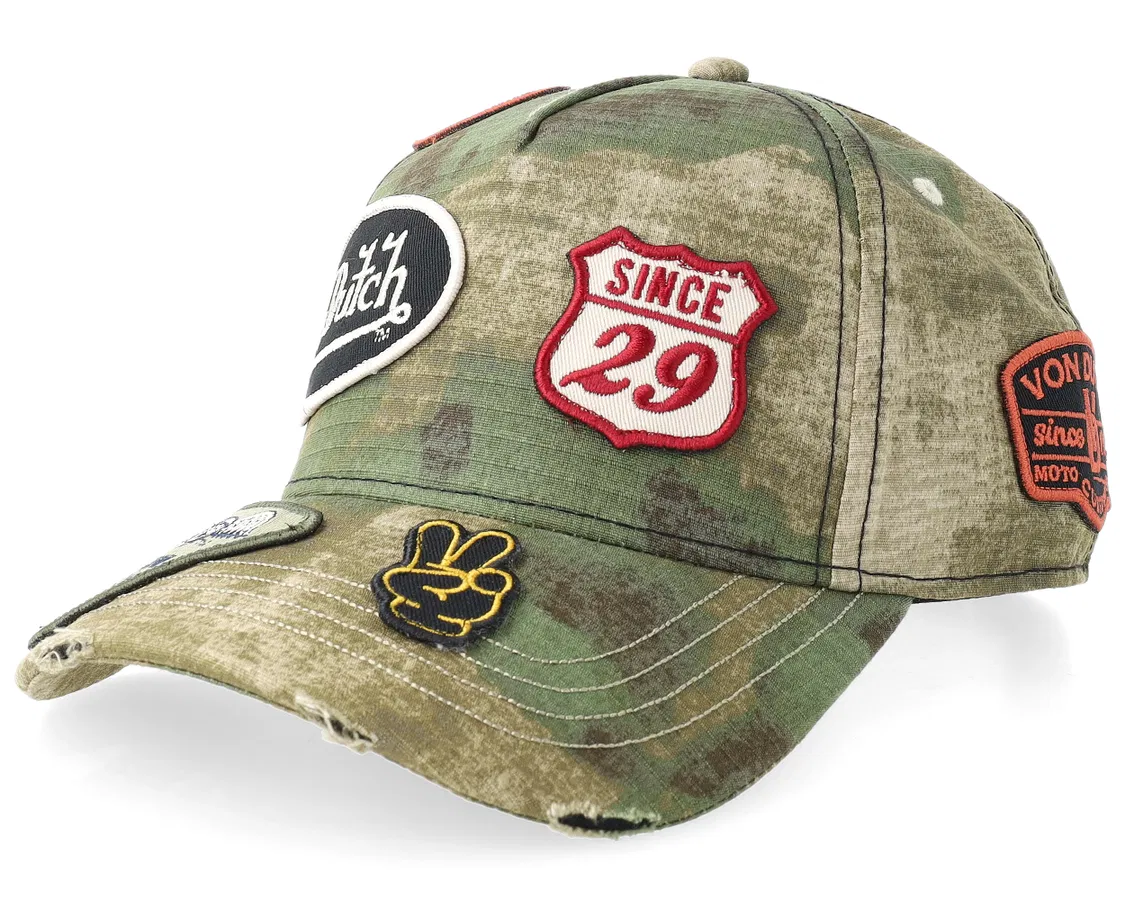 Von Dutch A-Frame cap med oval patch og grøn camo design, stilfuld kasket i slidstærkt materiale.