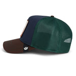 Goorin Bros tricolor giraf trucker cap med multicolor design og justerbar rem foran, afslappet og stilfuld hovedbeklædning