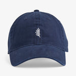 Upfront DARREN navy dad cap med justerbart spænde og klassisk design, perfekt til afslappet hverdagsbrug.