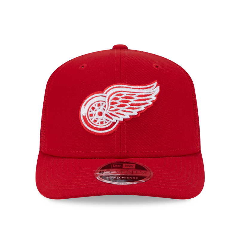 New Era 9SEVENTY Stretch Mesh Snapback cap i Detroit Red Wings design, med mesh materiale og justerbar snapback.