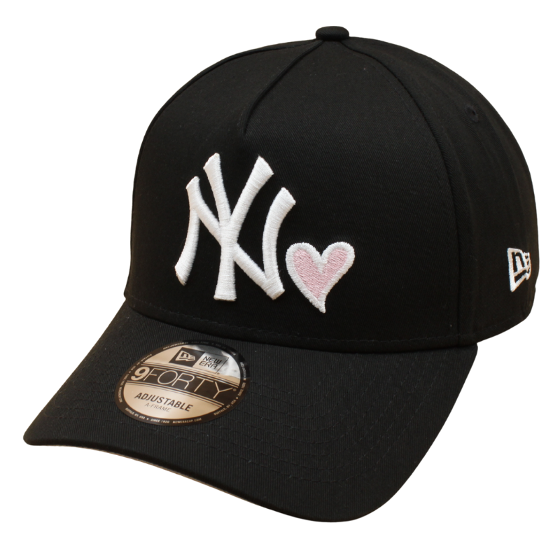 Sort New Era 9FORTY A-Frame kasket med Yankees logo og hjerteprint, afslappet baseballkasket til mænd og kvinder