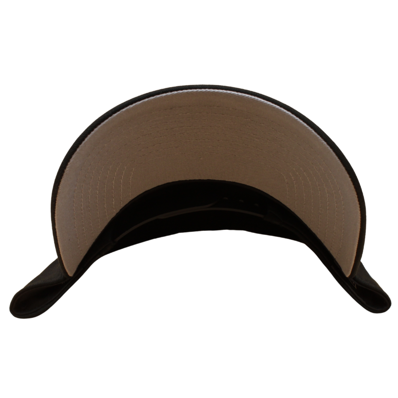 Sort New Era 9FORTY A-Frame cap med Yankees logo og hjerte-design, komfortabel og stilfuld sports cap.