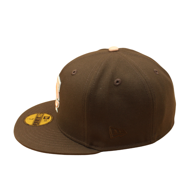 New Era Minnesota Twins 1985 All Star Game cap i valnødtræfarvet med logo og 59FIFTY pasform, detaljeret og stilig.