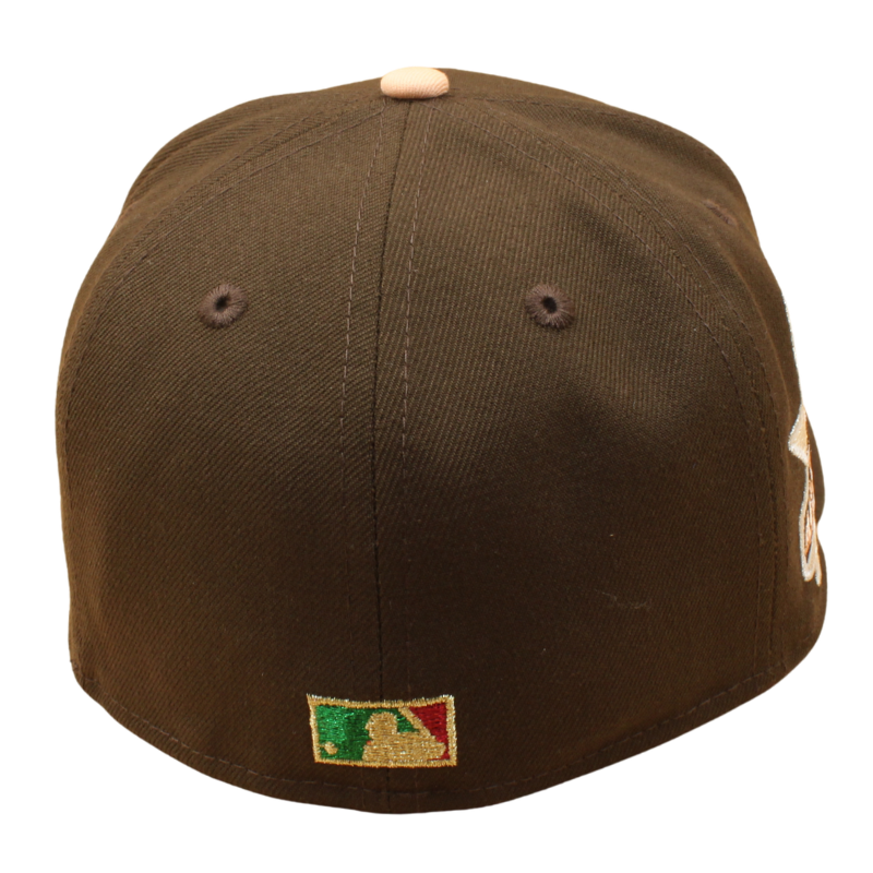 New Era Minnesota Twins 1985 All Star Game cap i valnødfarve med logo og flat skygge, justerbar baseball cap, afslappet stil
