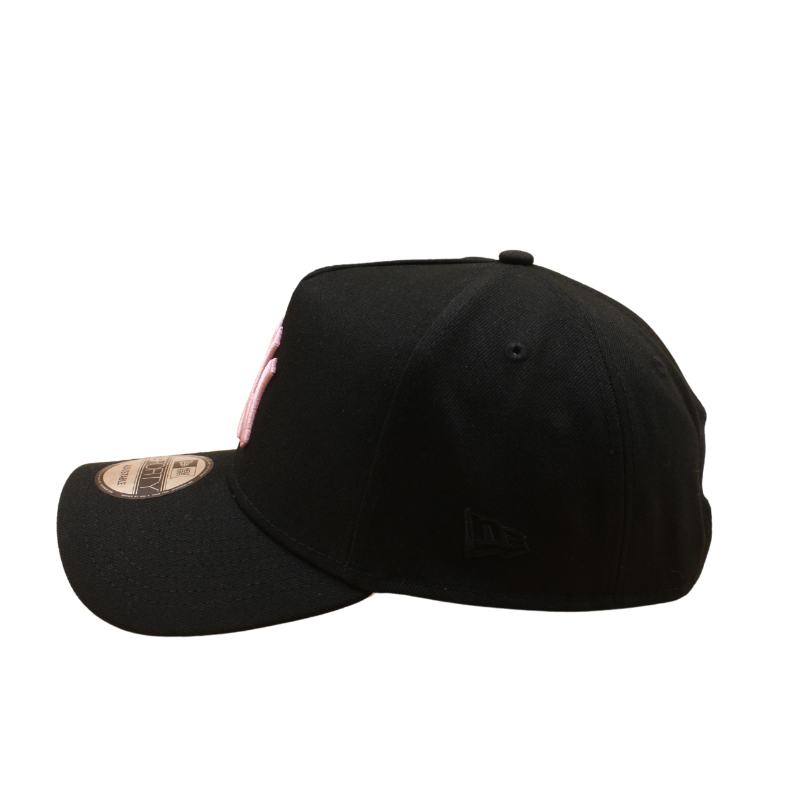 New Era - New York Yankees - World Series 1999 - 9forty A-Frame Cap - Black/Pink - Headz Up 