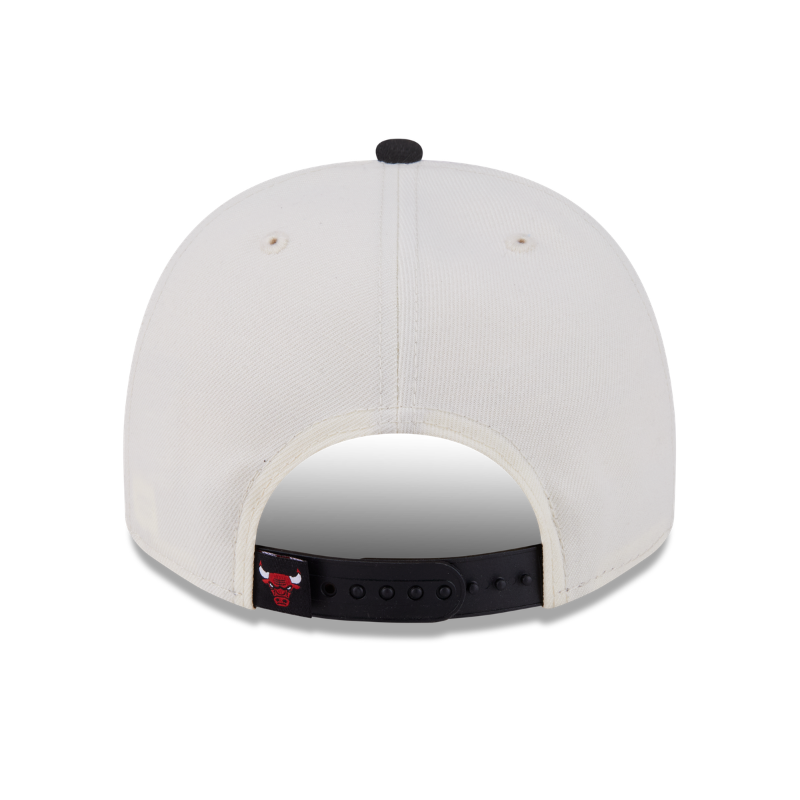 New Era - 9FIFTY A-Frame Snapback - Classics - Chicago Bulls - Chrome/Black - Headz Up 