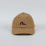 EVISU kasket med sejlskibsprint i taupe, casual cap i slidstærkt materiale med logo-tryk.