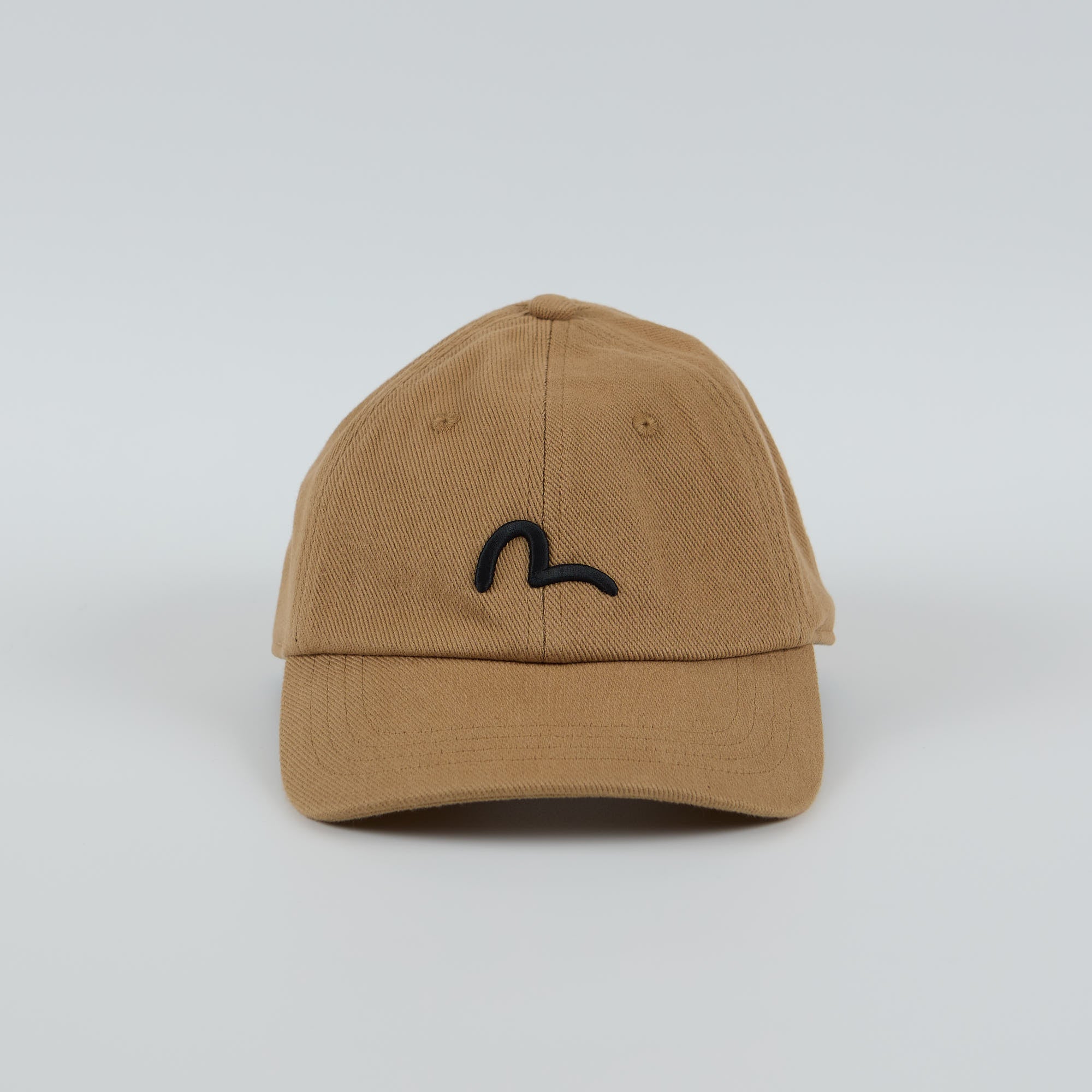 EVISU kasket med sejlskibsprint i taupe, casual cap i slidstærkt materiale med logo-tryk.
