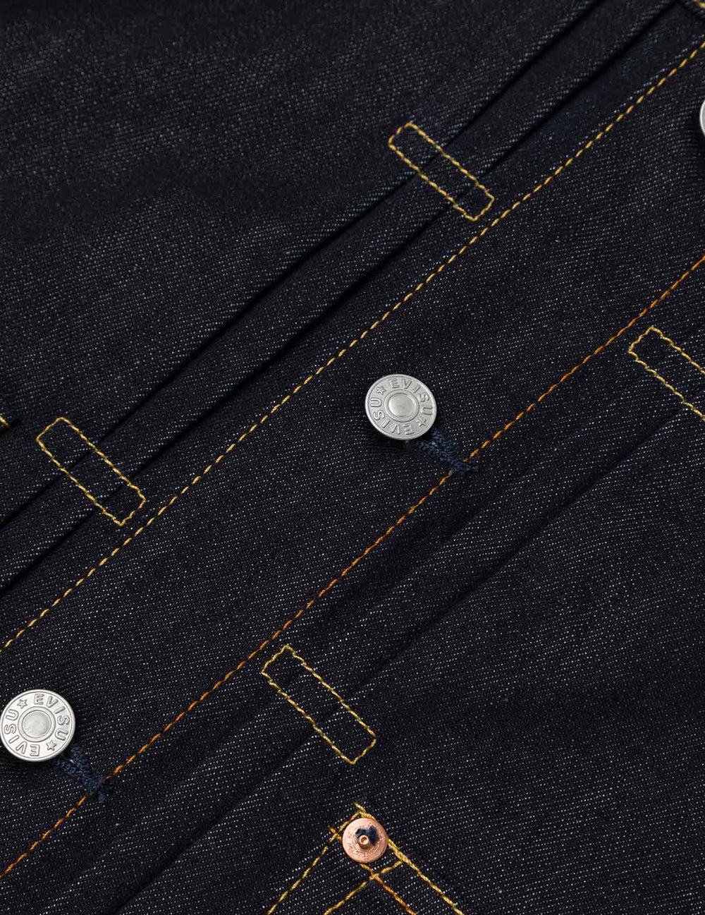 EVISU denimjakke med sølvmåge print i rå indigo, klassisk jakke i denim med detaljer og syninger, stilfuldt og unikt design