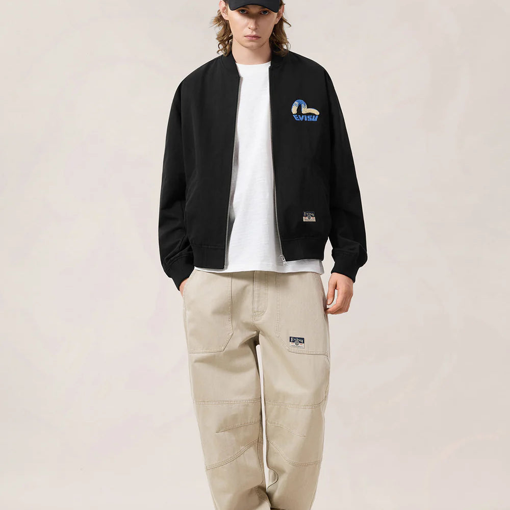 Sort EVISU bomberjakke med Daicock print, blød og stilfuld jakke med unikt design og logo.