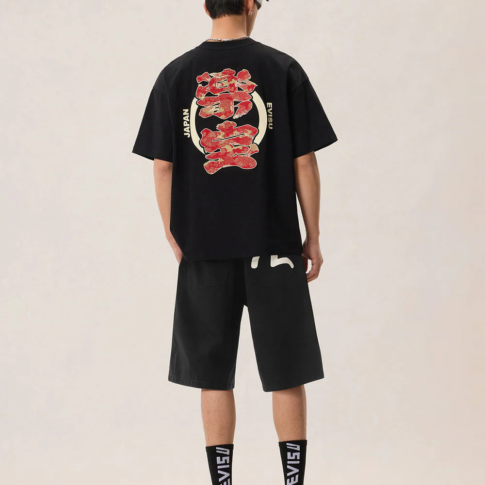 Sort EVISU shorts med sejlægsprint, vævet design og afslappet pasform, perfekt til sommer.