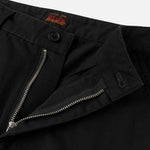 EVISU sorte vævede shorts med sejlermønster, afslappet pasform og synlige syningsdetaljer, perfekt til sommerbrug.