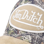 Von Dutch A-Frame kasket med beige camo-plet og oval patch, afslappet og stilfuldt tilbehør til hovedet