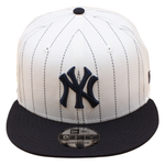 New Era - 9FIFTY Snapback - New York Yankees - Pinstripe - White/Navy - Headz Up 
