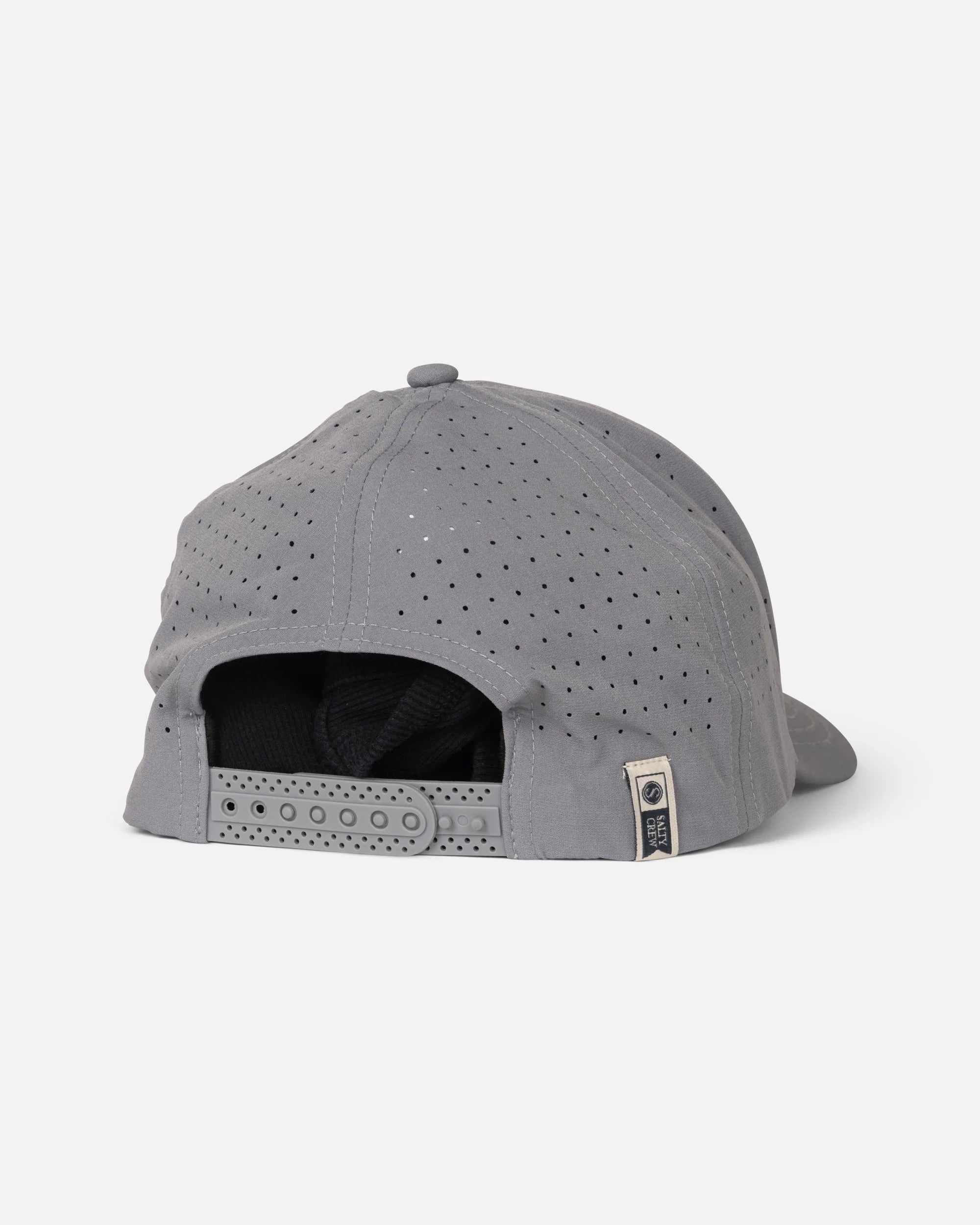 Sort Salty Crew LOWDOWN SNAPBACK kasket med hajmotivering, justerbar snapbackdesign og tydeligt Shark-logo foran.