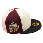 New Era 59FIFTY Yankees World Series 1999 cap i krom, maroon og pink farver med Yankees logo.