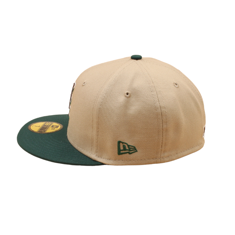 New Era New York Mets Cooperstown 59Fifty kap i kamel og mørkegrøn med 40-års jubilæum design, flat top og logo på forsiden
