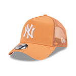 New Era League Essential Trucker Cap New York Yankees - Peach - Headz Up 