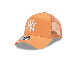 New Era League Essential Trucker Cap New York Yankees - Peach - Headz Up 