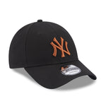 New Era New York Yankees League Essential 9Forty - Black/Brown - Headz Up 