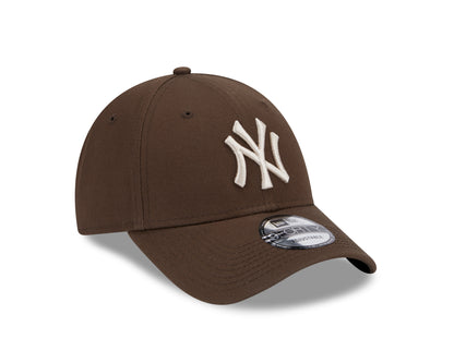 New Era New York Yankees League Essential 9Forty - Walnut/Stone - Headz Up 