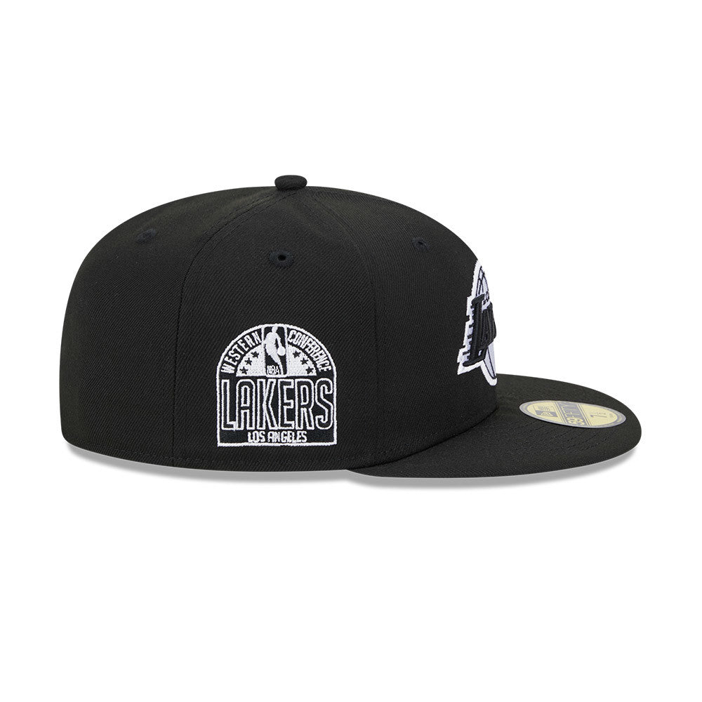 Sort New Era 59FIFTY fitted Lakers cap med Los Angeles Lakers logo og Western Conference-emballage.