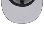 Sort New Era 59FIFTY fitted cap med Los Angeles Lakers logo, Western Conference design, og komfortabel pasform.