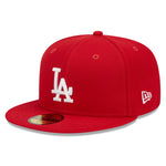 New Era 59FIFTY fit cap med Los Angeles Dodgers logo, rød farve og WS 2000 motiv, moderne og stilfuld hovedbeklædning