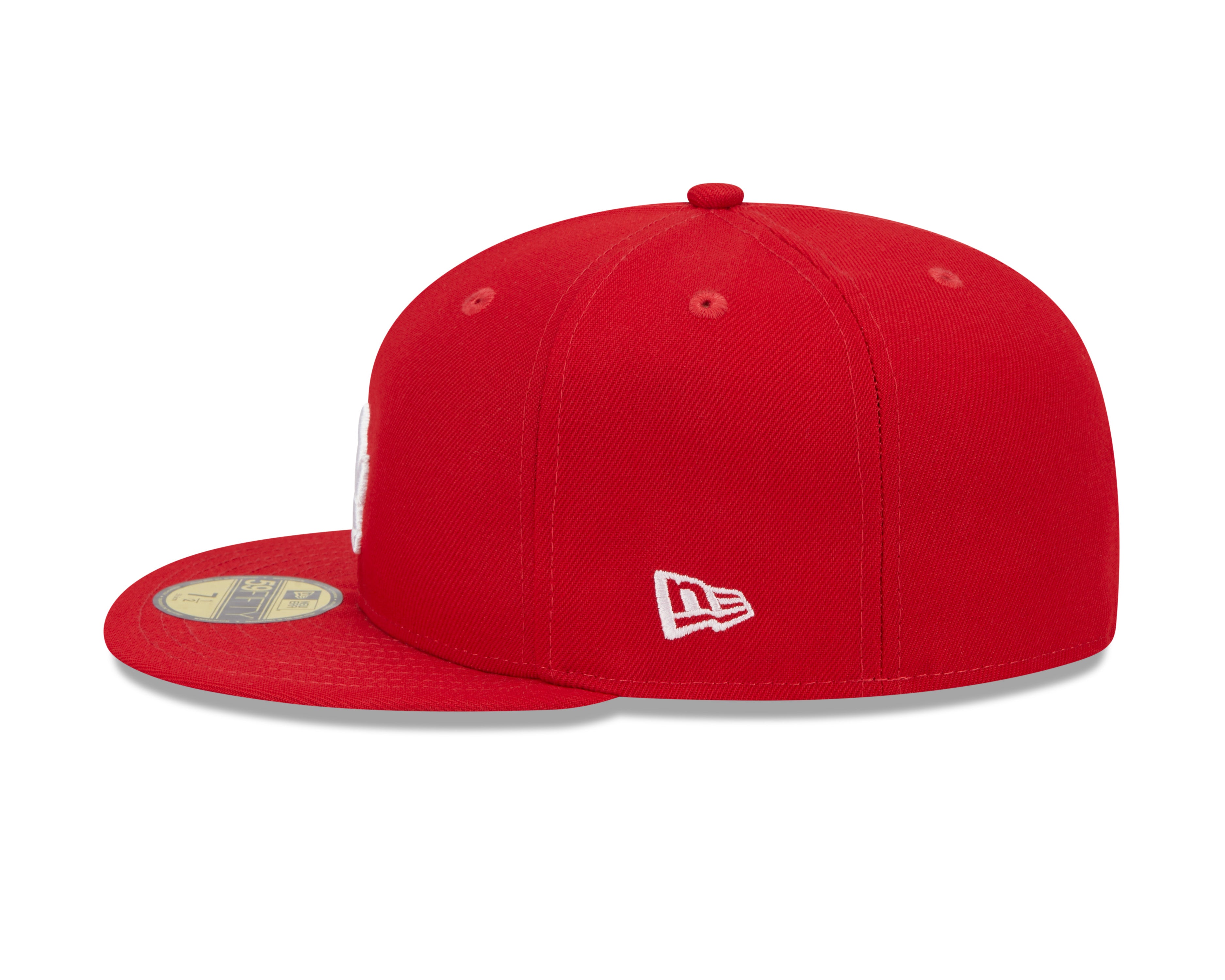 New Era 59FIFTY fitted cap med Los Angeles Dodgers logo, scarlet farve og WS 2000 detaljer, set fra side.