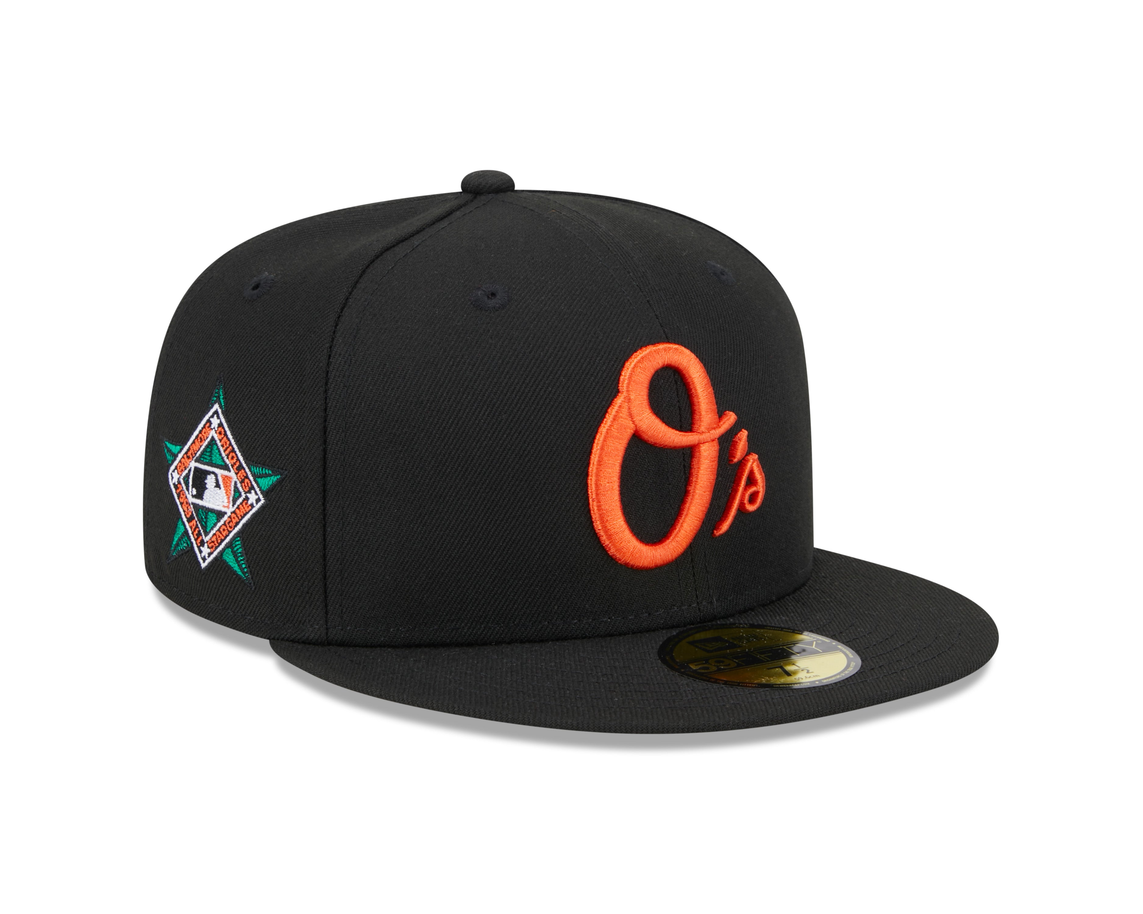Sort New Era 59FIFTY fitted cap med Baltimore Orioles logo og 1993-året, afslappet sportstil.