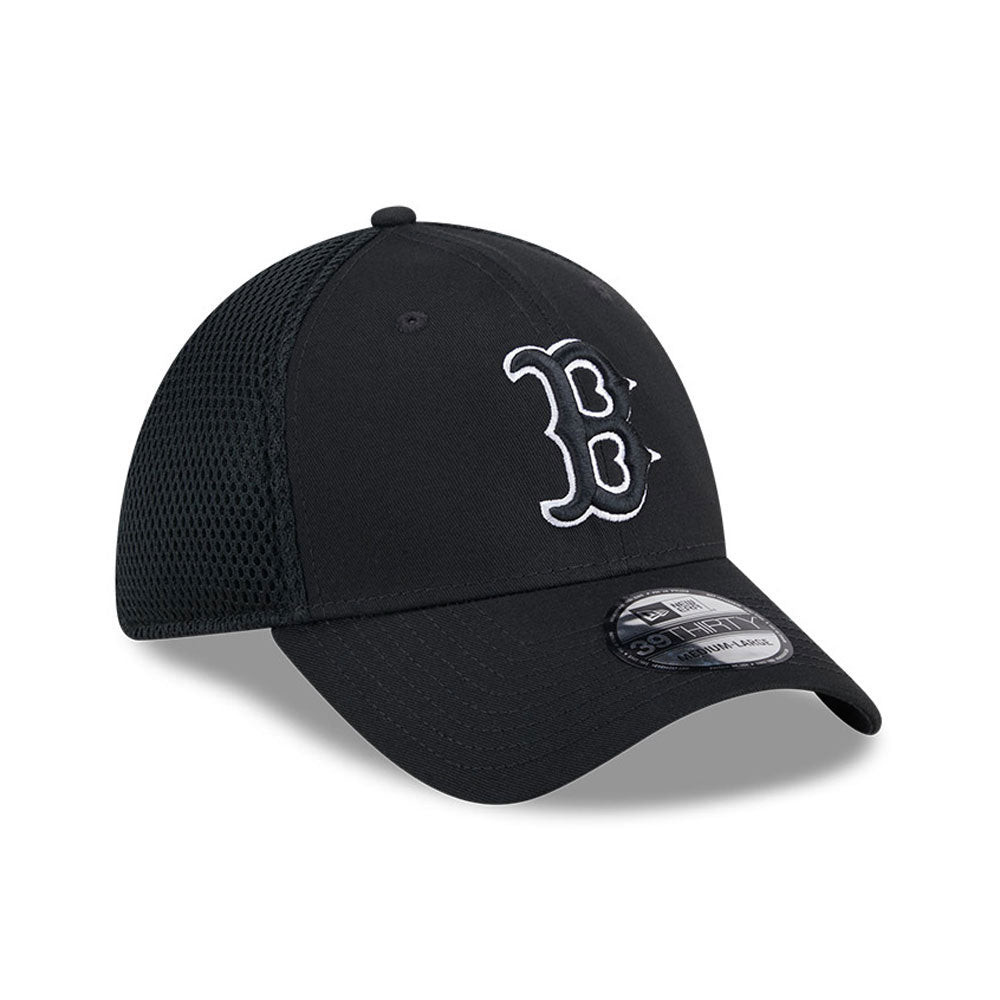 Sort New Era Boston Red Sox MLB Neo 39THIRTY stretch fit kasket med logo og elastisk pasform, til baseballfans.