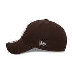New Era - New York Yankees - 9Forty League Essentials - Brown/White - Headz Up 