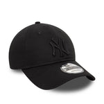 New Era - League Essential - 9TWENTY - New York Yankees - Washed Black On Black - Headz Up 
