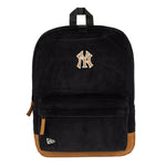 Sort New Era CORD Stadium Taske med Yankees logo, rummelig sportstaske med justerbar skulderrem og sporty design.