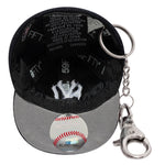Nyt Era MLB mini nøglering med New York Yankees logo, sportstil til accessories og samling.
