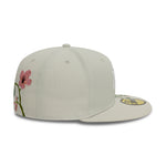 New Era 59FIFTY fitted cap med NY Yankees floral broderi i stenfarve, sportstil og komfortabel pasform