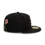 Sort New Era 59FIFTY fitted cap med Chicago White Sox floral broderi, klassisk design og behagelig pasform