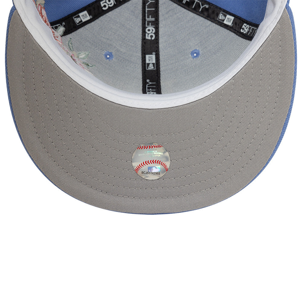 Lyseblå New Era 59FIFTY fitted kasket med floral broderi og Los Angeles Dodgers-logo foran.