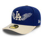 New Era 59FIFTY fitted baseball cap med Los Angeles Dodgers logo og blå farve, med TEAM WINGS-design.