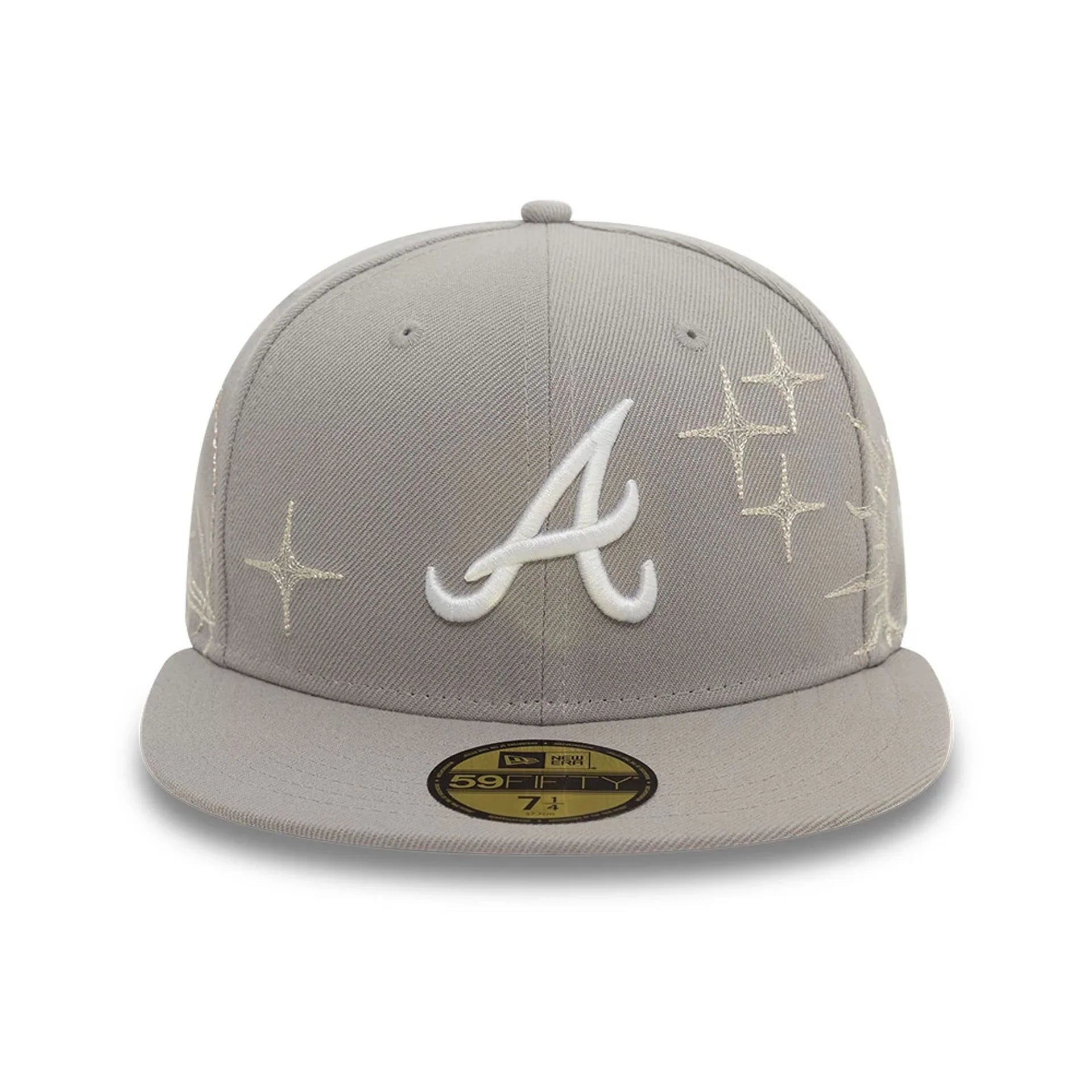 Grå New Era 59FIFTY fitted cap med Atlanta Braves logo og zodiac-mønster, stilfuldt sportshovedbeklædning.