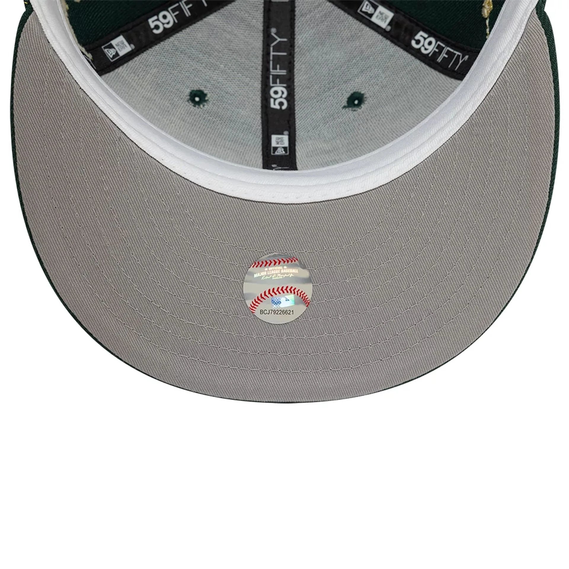 New Era 59FIFTY fitted kasket med Oakland Athletics logo, mørkegrøn, Zodiac design, tæt pasform, sports- og baseballstil