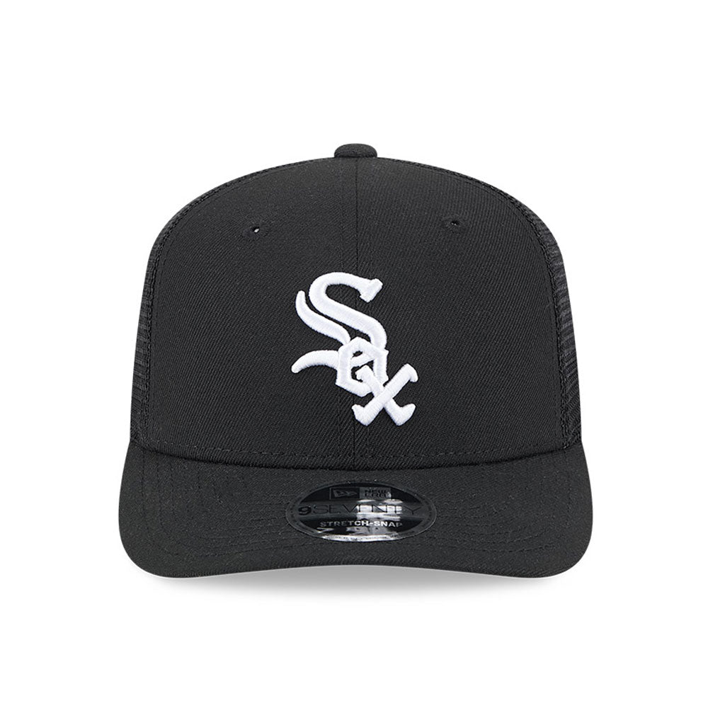 New Era 9SEVENTY Stretch Mesh snapback cap med Chicago White Sox logo, sort og hvid, justerbar snapback.