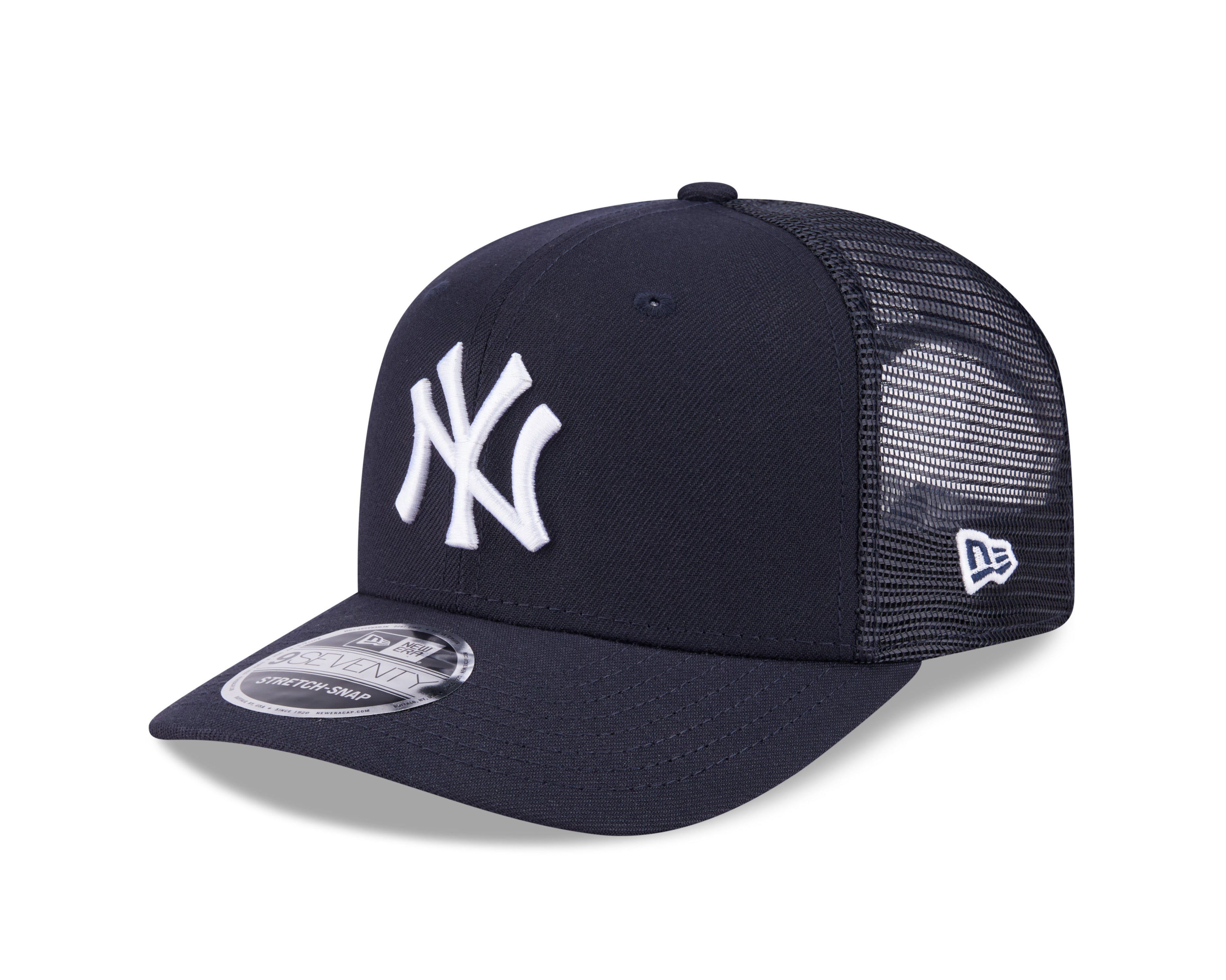 New Era 9SEVENTY stretch mesh snapback cap i navy med Yankees logo, afslappet og sporty design