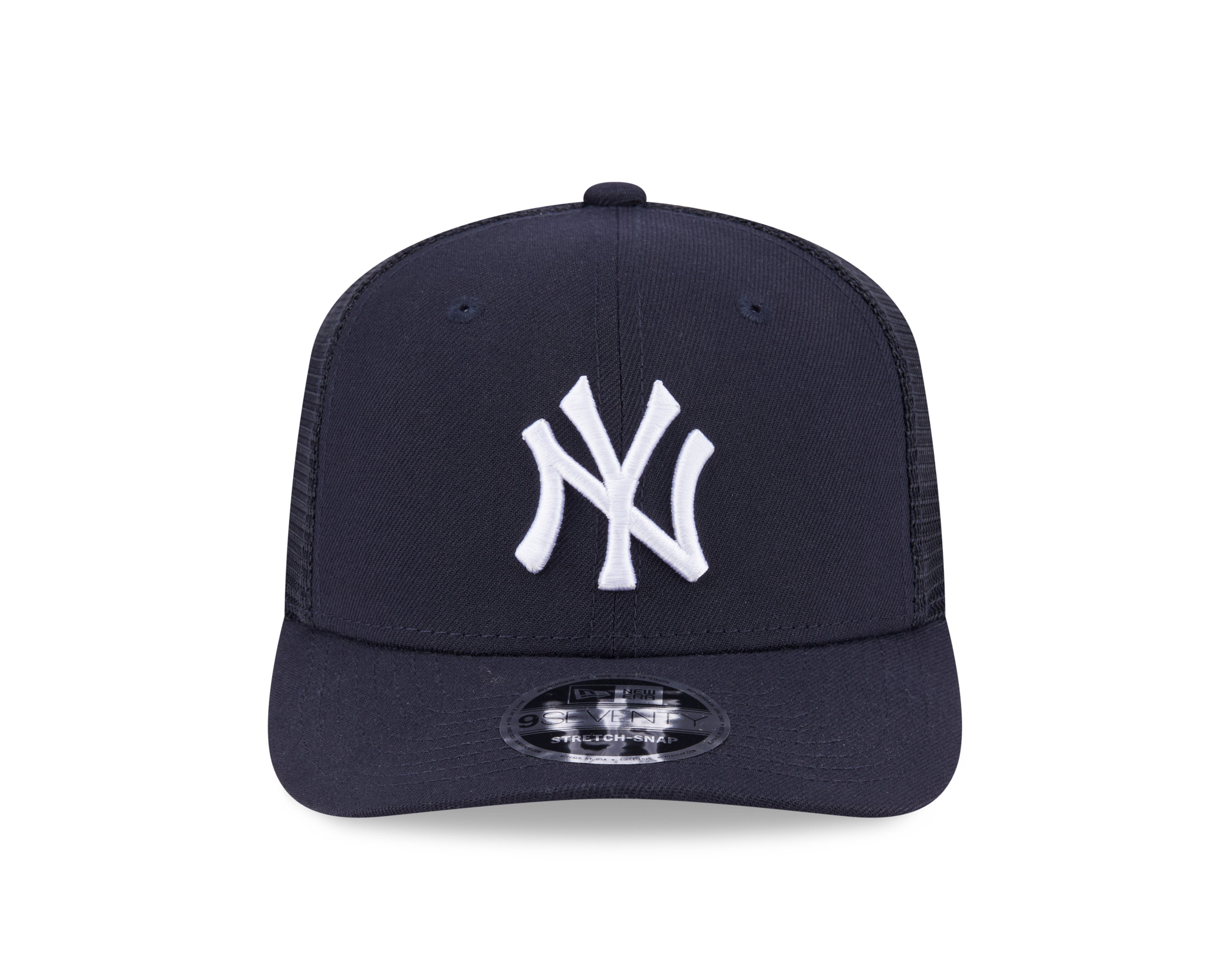 Navy New Era 9SEVENTY stretch mesh snapback cap med New York Yankees logo, afslappet og stilfuld til sport og fritid.