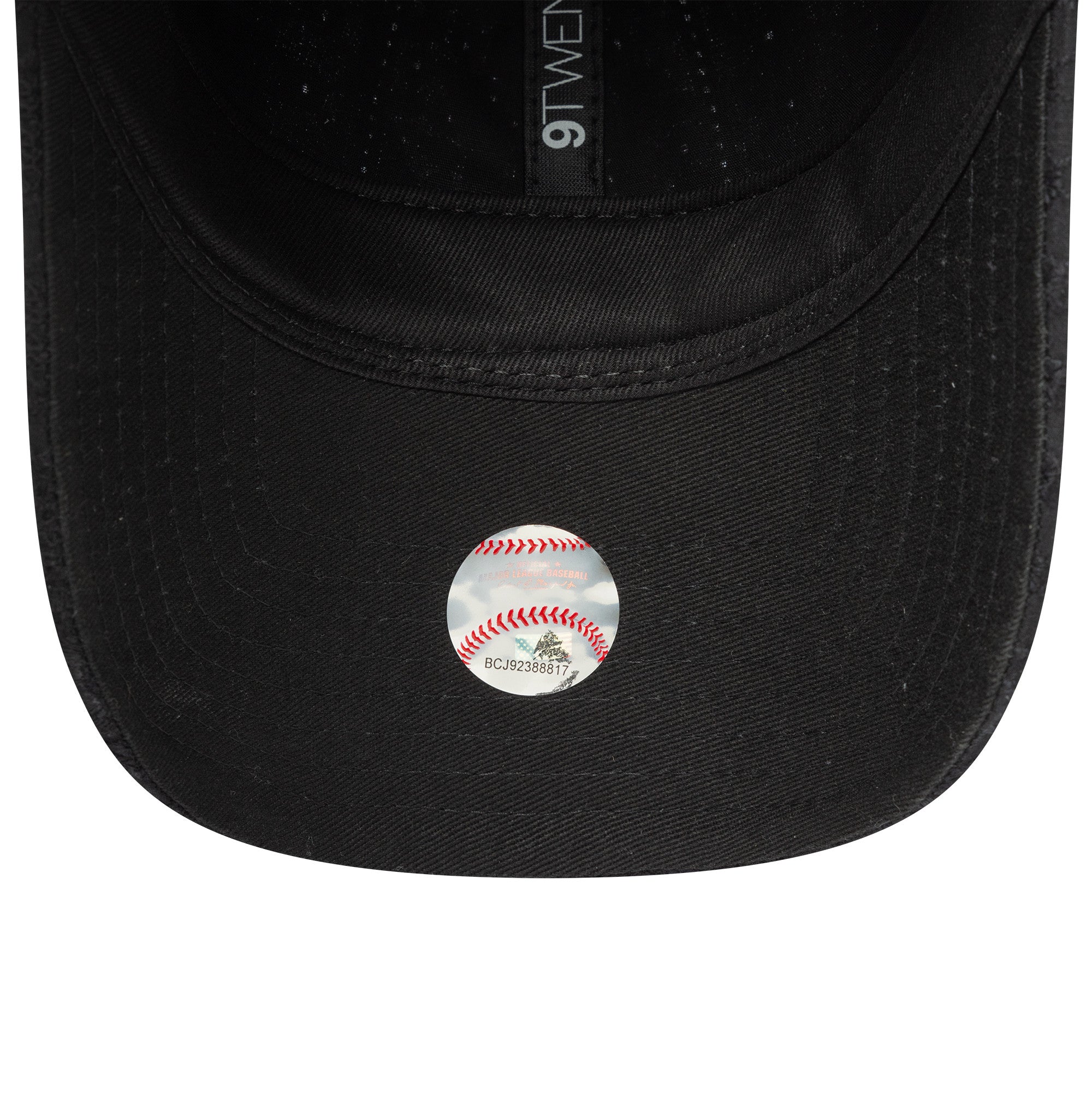 New Era - 9TWENTY - WMNS BRODERIE - New York Yankees - Black - Headz Up 