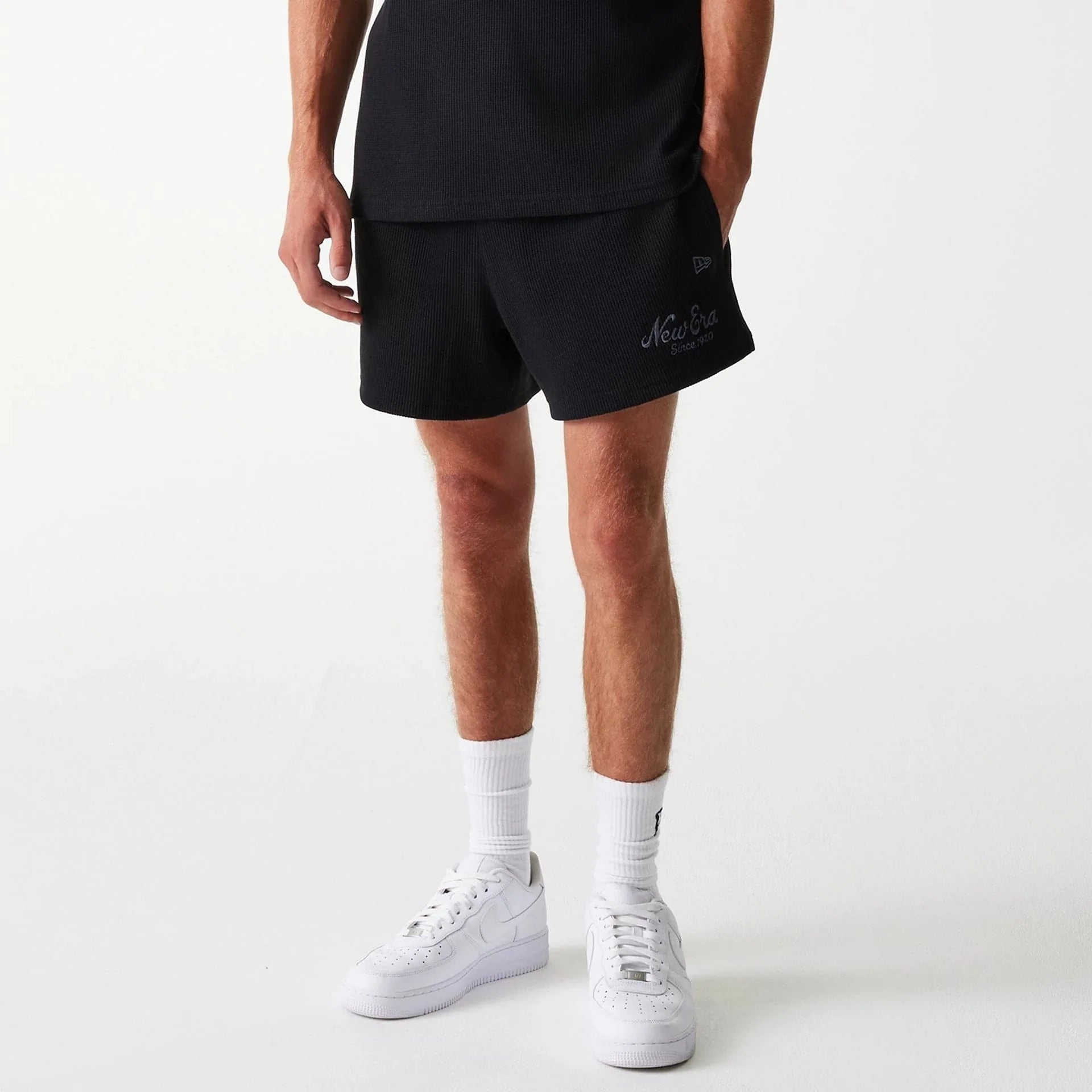 New Era - MLB WAFFLE Shorts - Black - Headz Up 