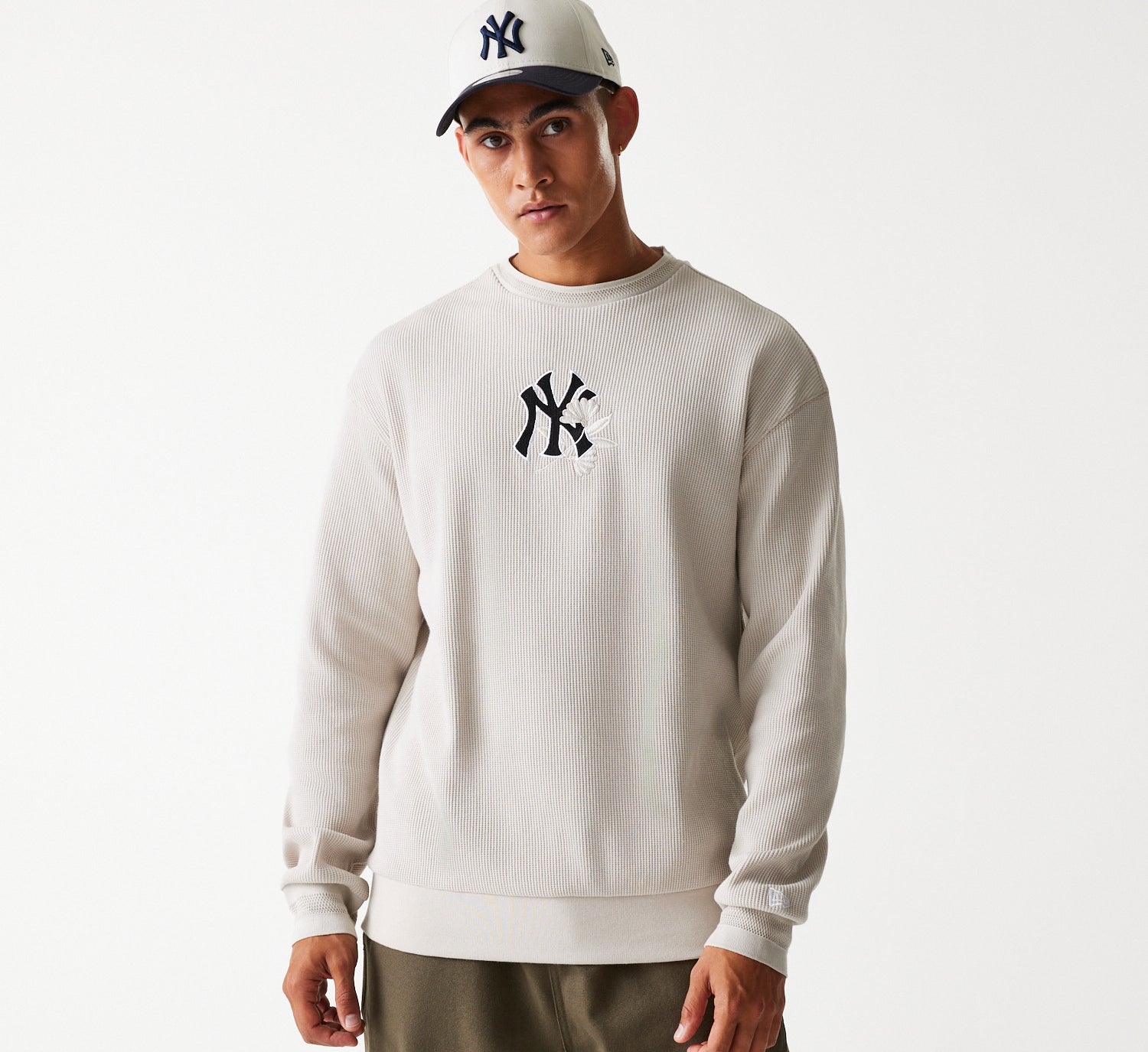 New Era - MLB WAFFLE - Oversize Crewneck - New York Yankees - Stone - Headz Up 