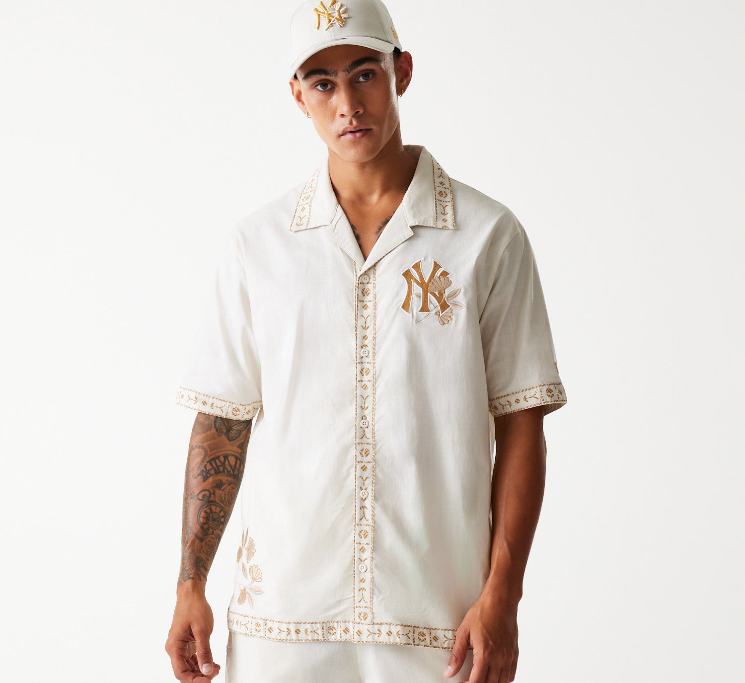 New Era - MLB Taping Revere Shirt - New York Yankees - Off White - Headz Up 