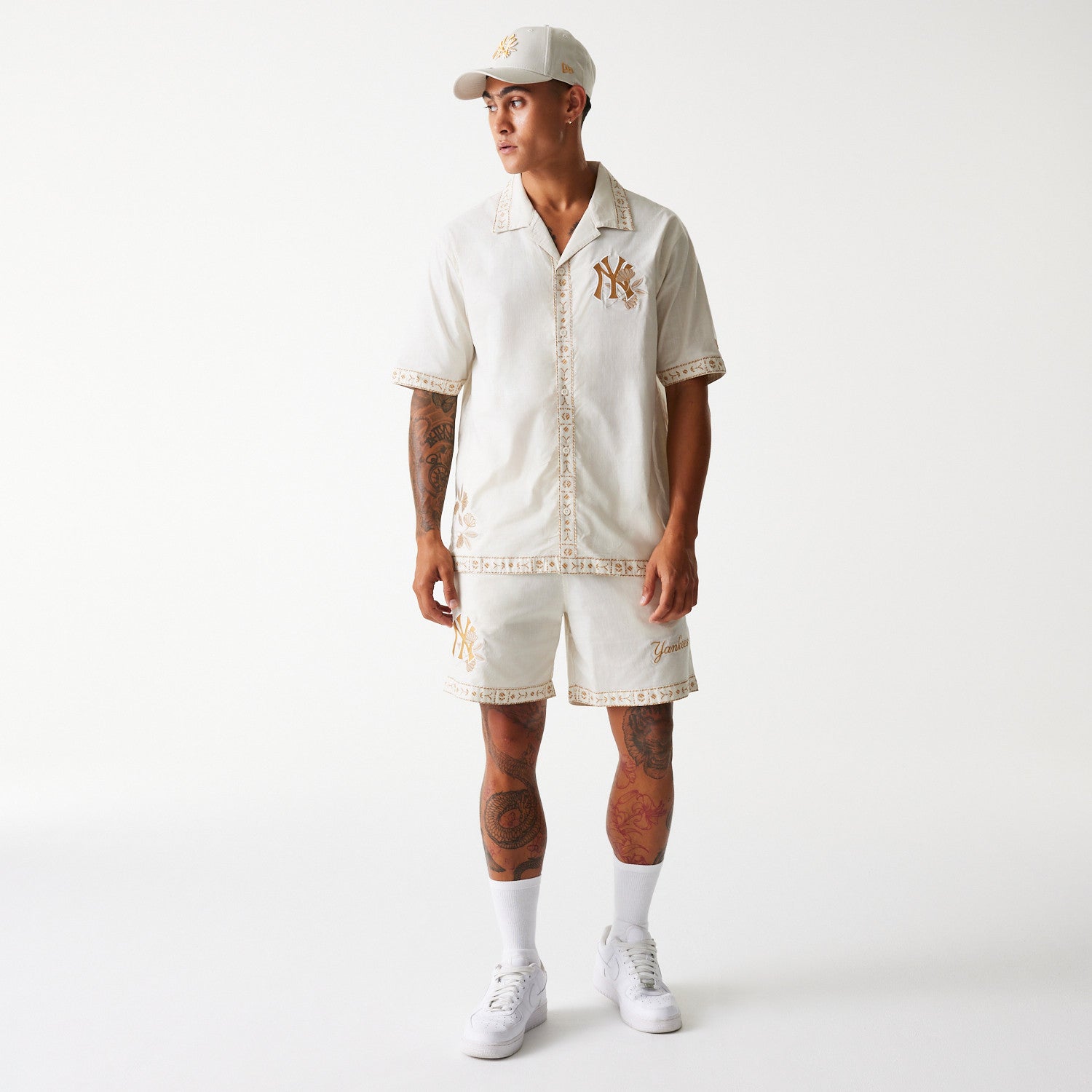 New Era - MLB Taping Revere Shirt - New York Yankees - Off White - Headz Up 