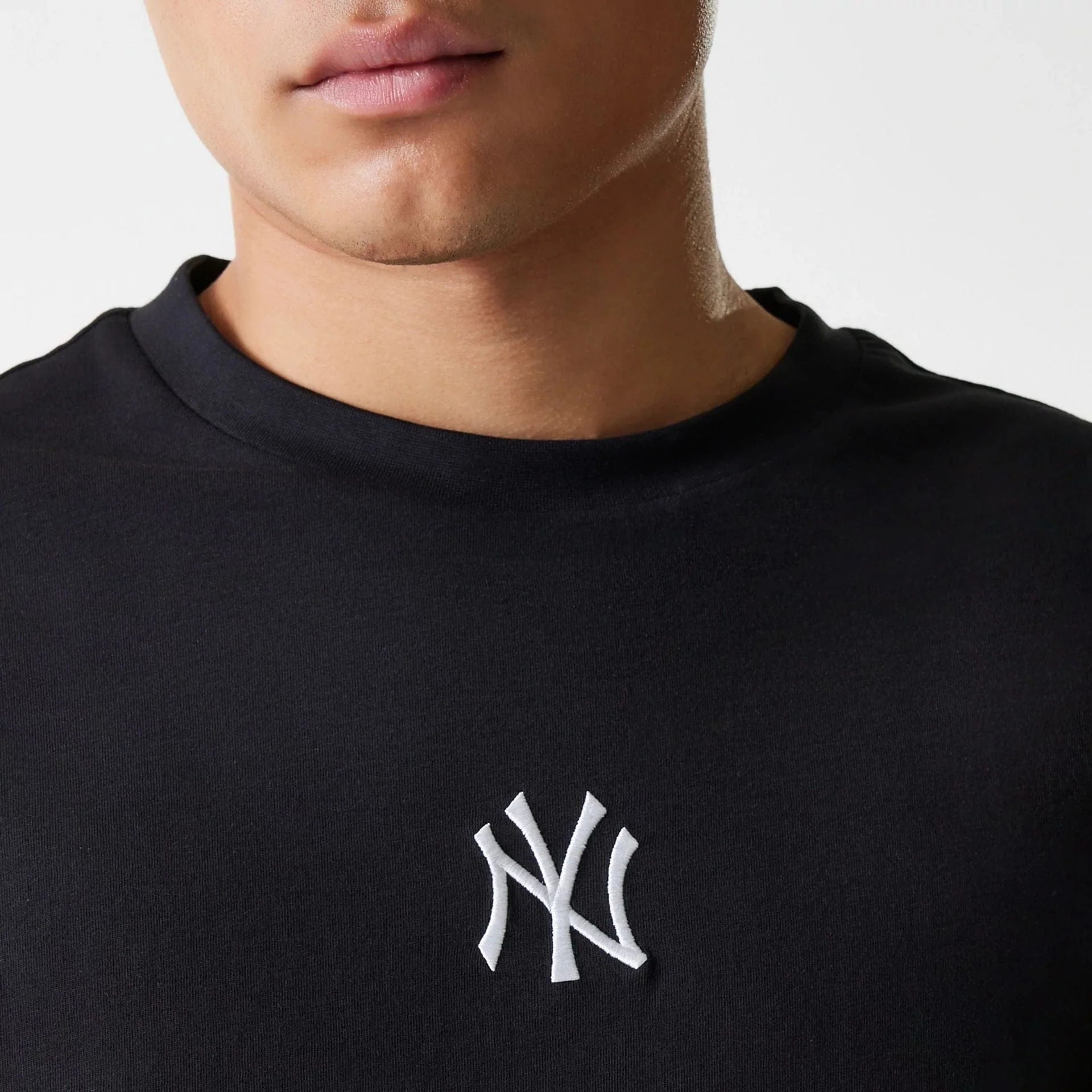 New Era - MLB LE MIDI - Oversize Tee - New York Yankees - Black - Headz Up 